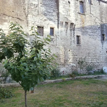 Carre Cardinal Bed & Breakfast *